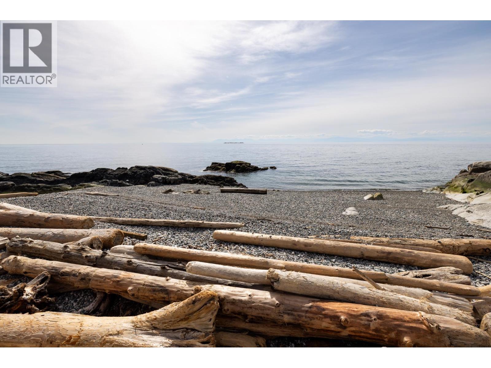 1537 Mccullough Road, Sechelt, British Columbia  V7Z 0A5 - Photo 9 - R3056483