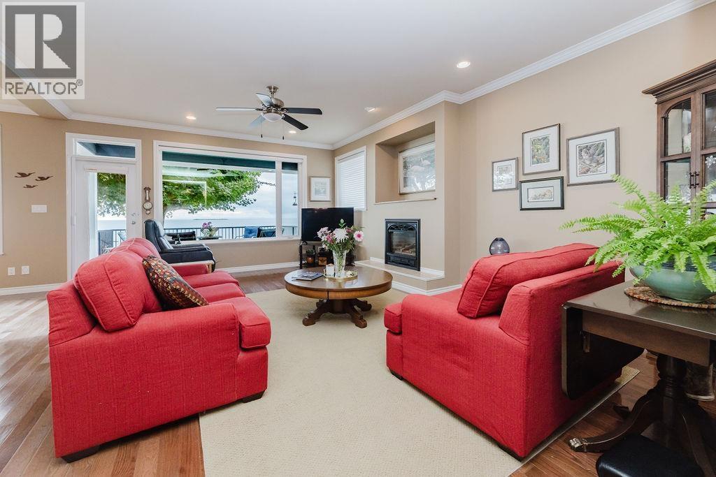 1537 Mccullough Road, Sechelt, British Columbia  V7Z 0A5 - Photo 12 - R3056483