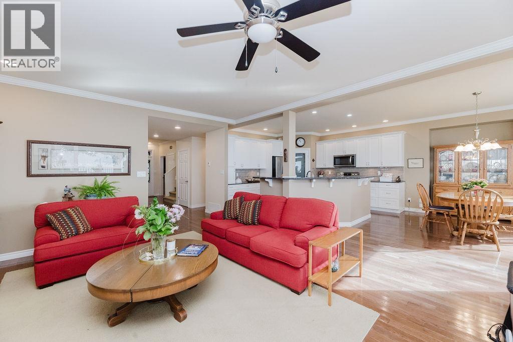 1537 Mccullough Road, Sechelt, British Columbia  V7Z 0A5 - Photo 23 - R3056483