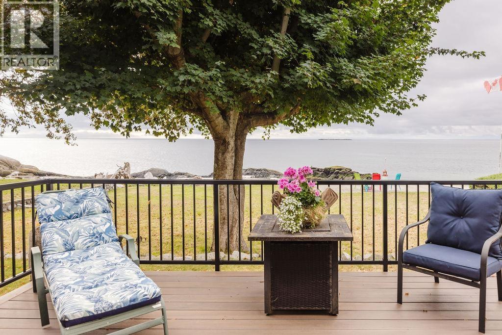 1537 Mccullough Road, Sechelt, British Columbia  V7Z 0A5 - Photo 7 - R3056483