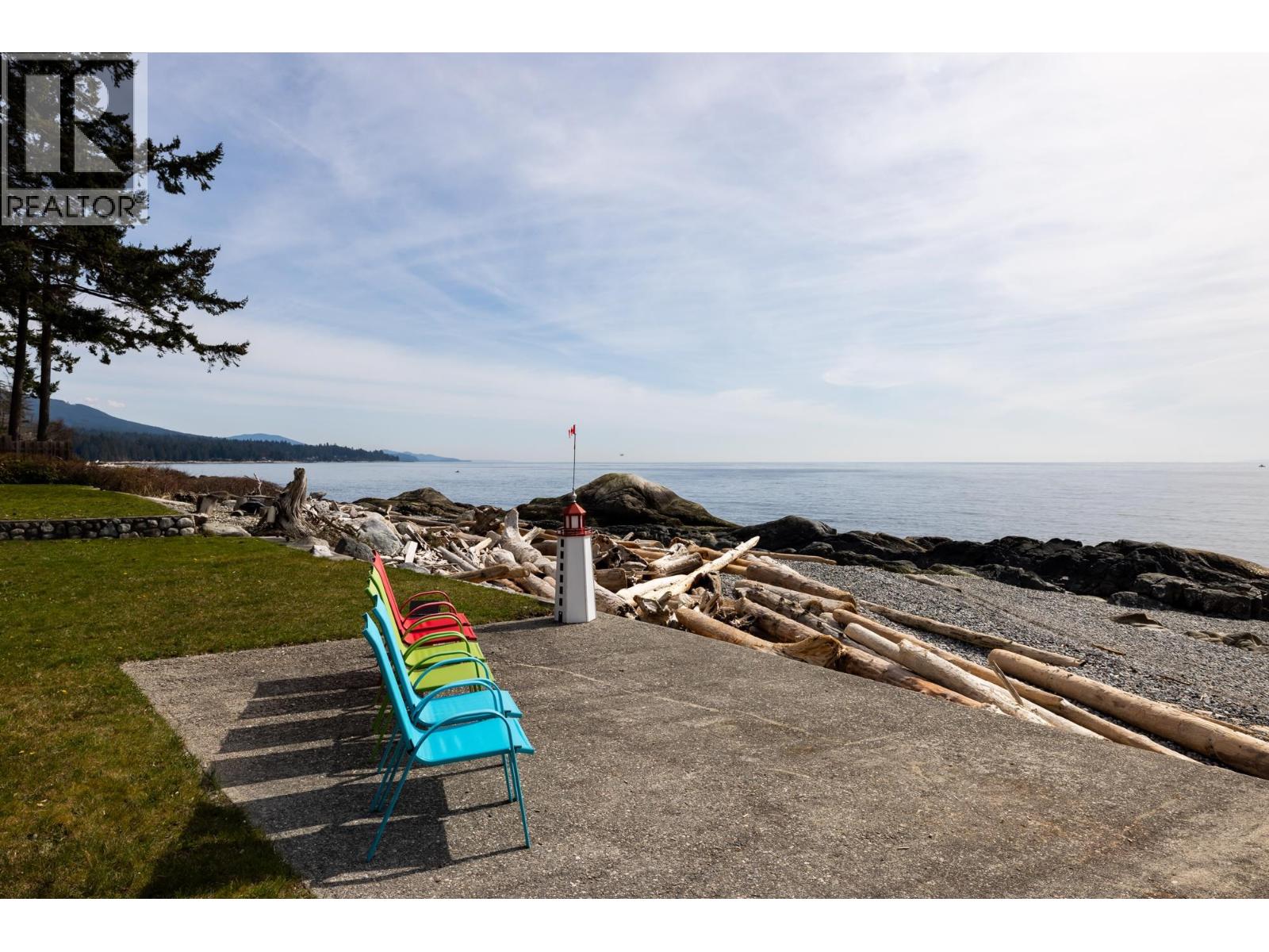 1537 Mccullough Road, Sechelt, British Columbia  V7Z 0A5 - Photo 8 - R3056483