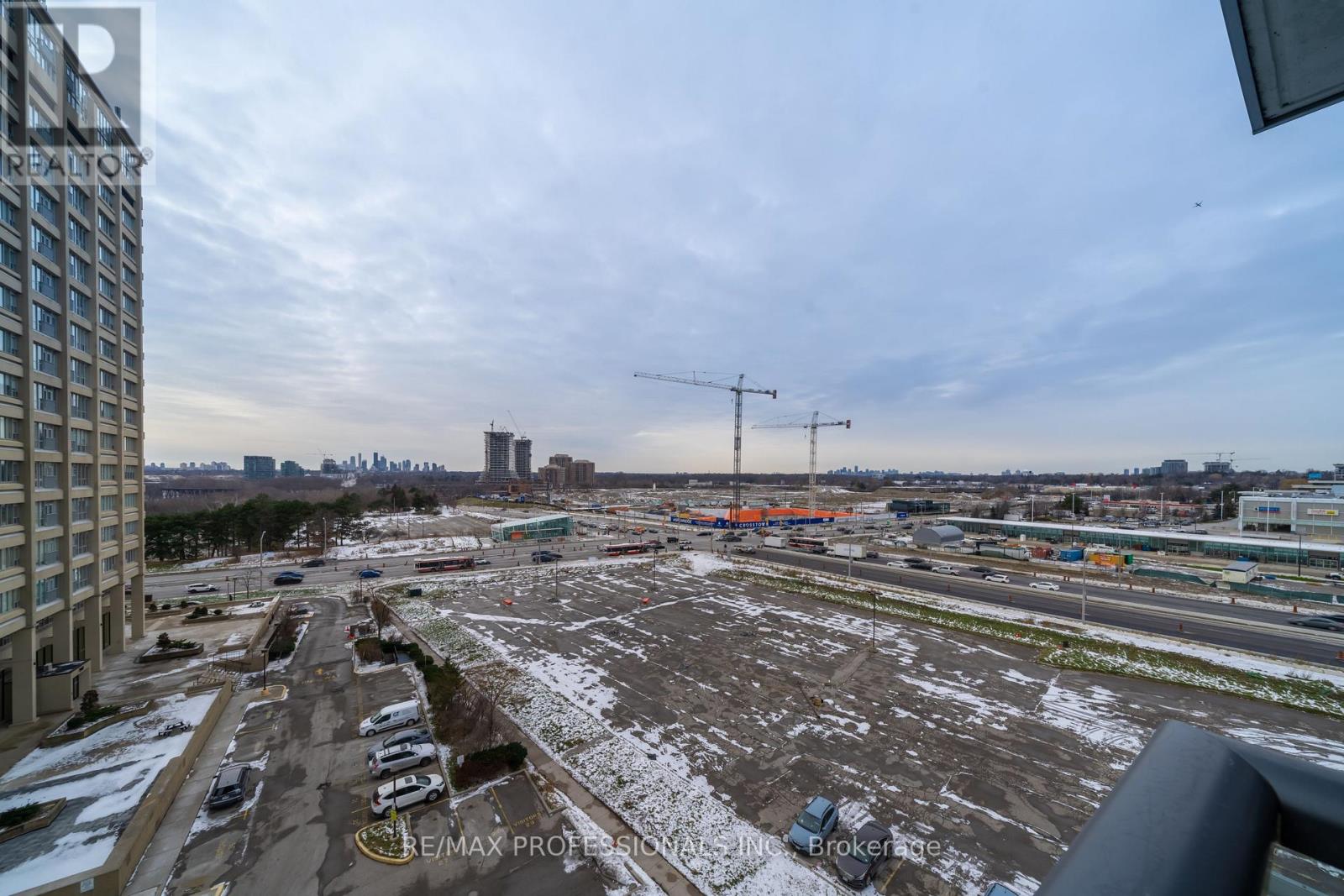 801 - 6 Sonic Way, Toronto, Ontario M3C 0P1 - Photo 24 - C12611724