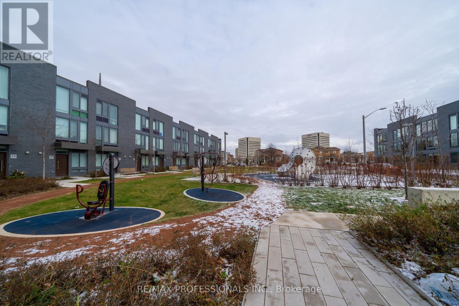 801 - 6 Sonic Way, Toronto, Ontario M3C 0P1 - Photo 33 - C12611724