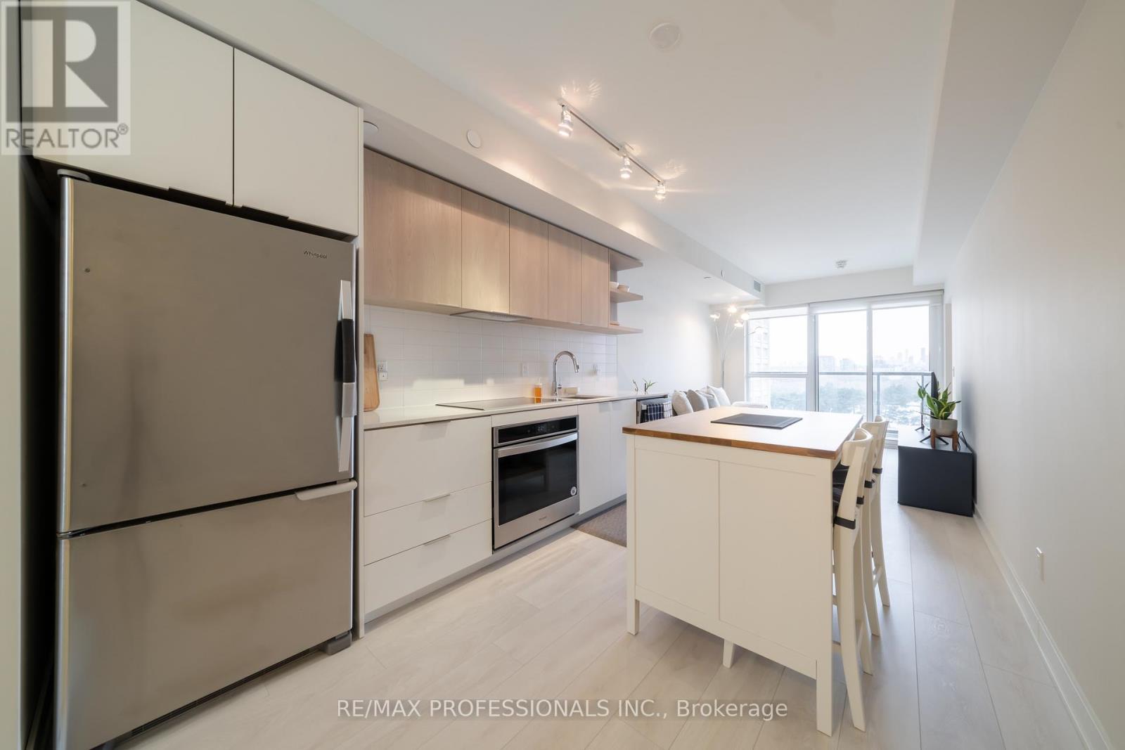 801 - 6 Sonic Way, Toronto, Ontario M3C 0P1 - Photo 7 - C12611724