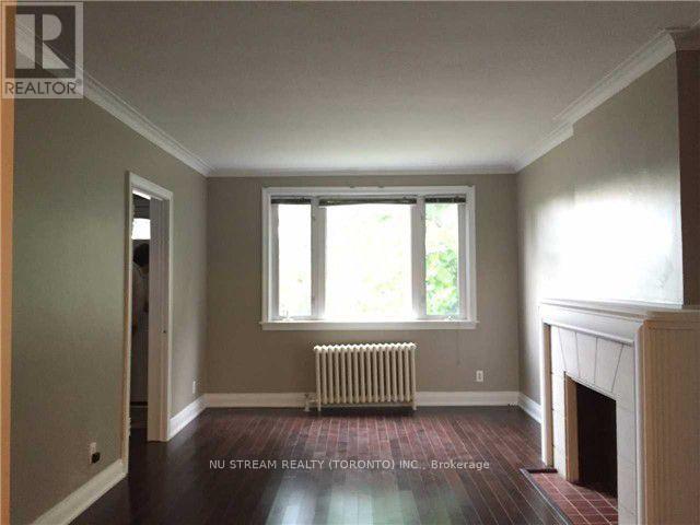 465 Sutherland Drive E, Toronto, Ontario  M4G 1K7 - Photo 5 - C12611732