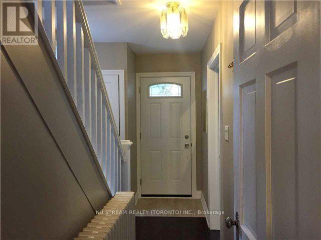 465 Sutherland Drive E, Toronto, Ontario  M4G 1K7 - Photo 7 - C12611732