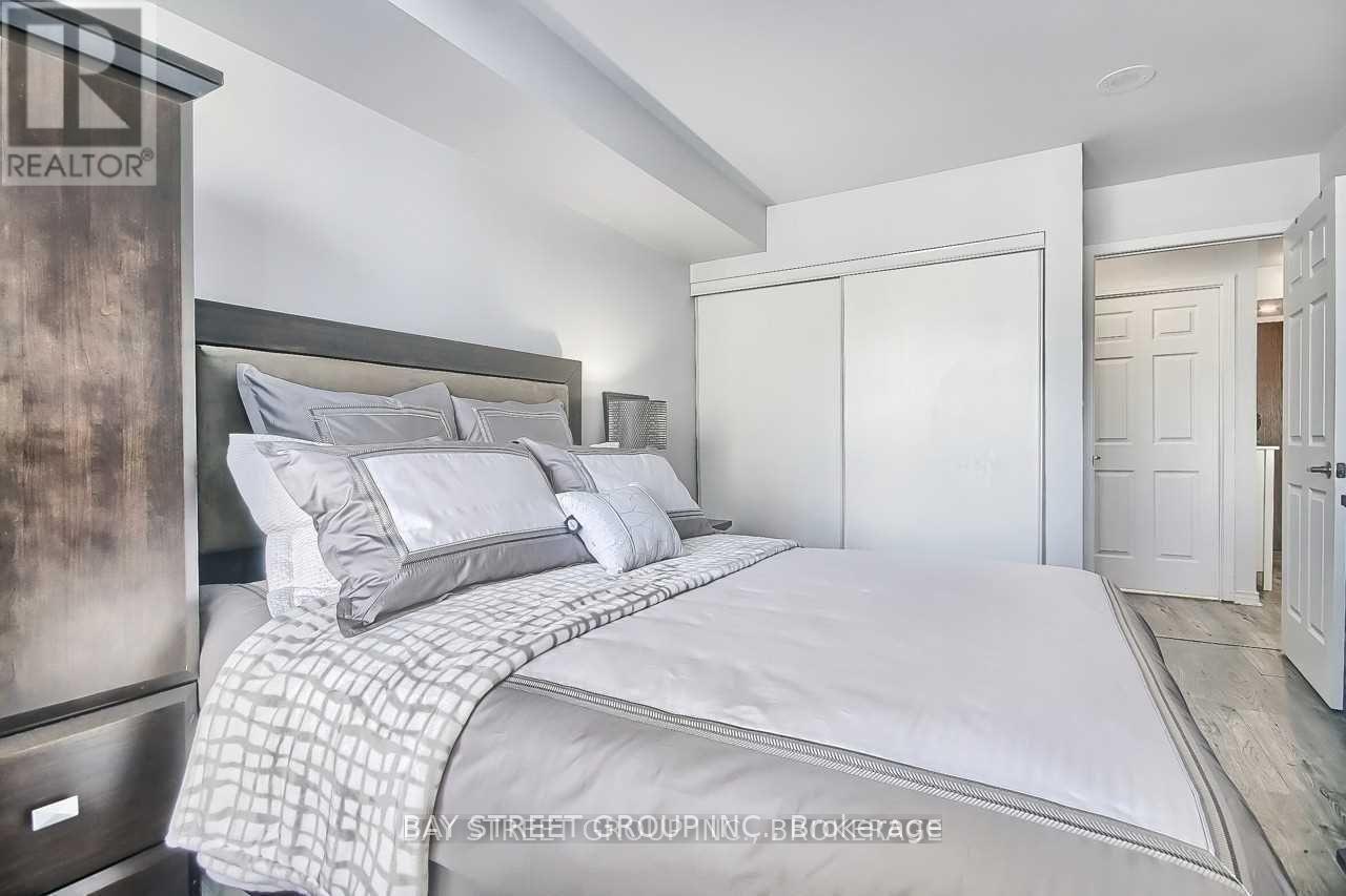 510 - 39 Oneida Crescent, Richmond Hill, Ontario  L4B 4T9 - Photo 10 - N12611728