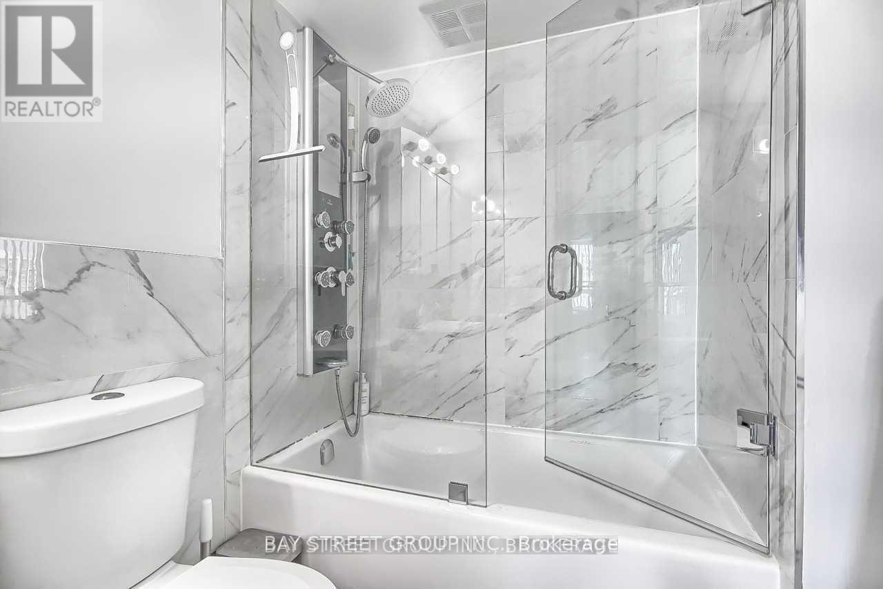 510 - 39 Oneida Crescent, Richmond Hill, Ontario  L4B 4T9 - Photo 11 - N12611728