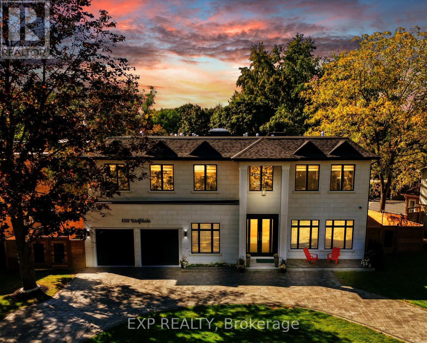 150 WOLFDALE AVENUE, Oakville, Ontario