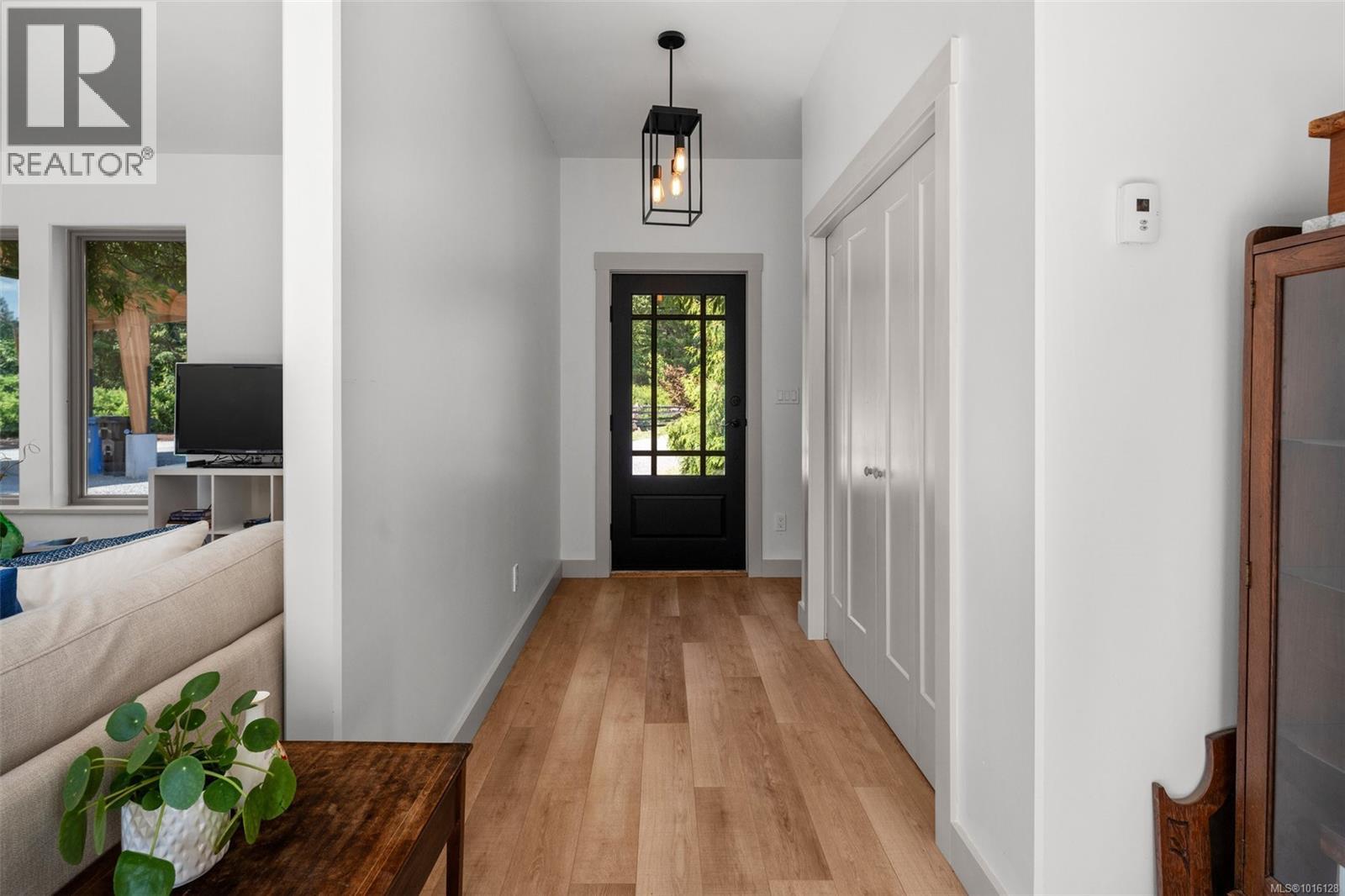 3700 Hankins Rd, Duncan, British Columbia V9L 6T2 - Photo 3 - 1016128