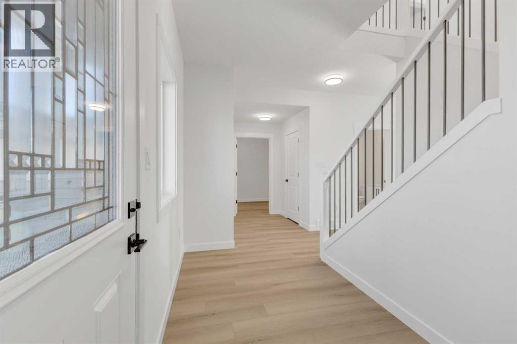 19 Toye Street, Red Deer, Alberta  T4P 0Y6 - Photo 4 - A2266745