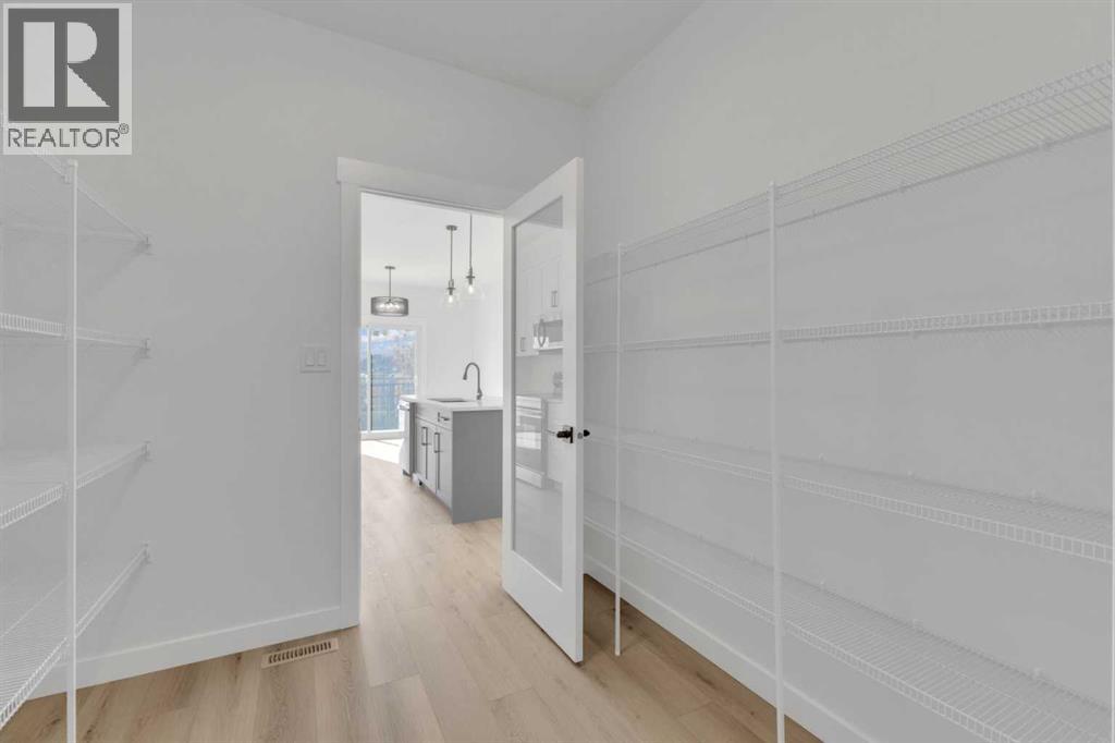 19 Toye Street, Red Deer, Alberta  T4P 0Y6 - Photo 7 - A2266745