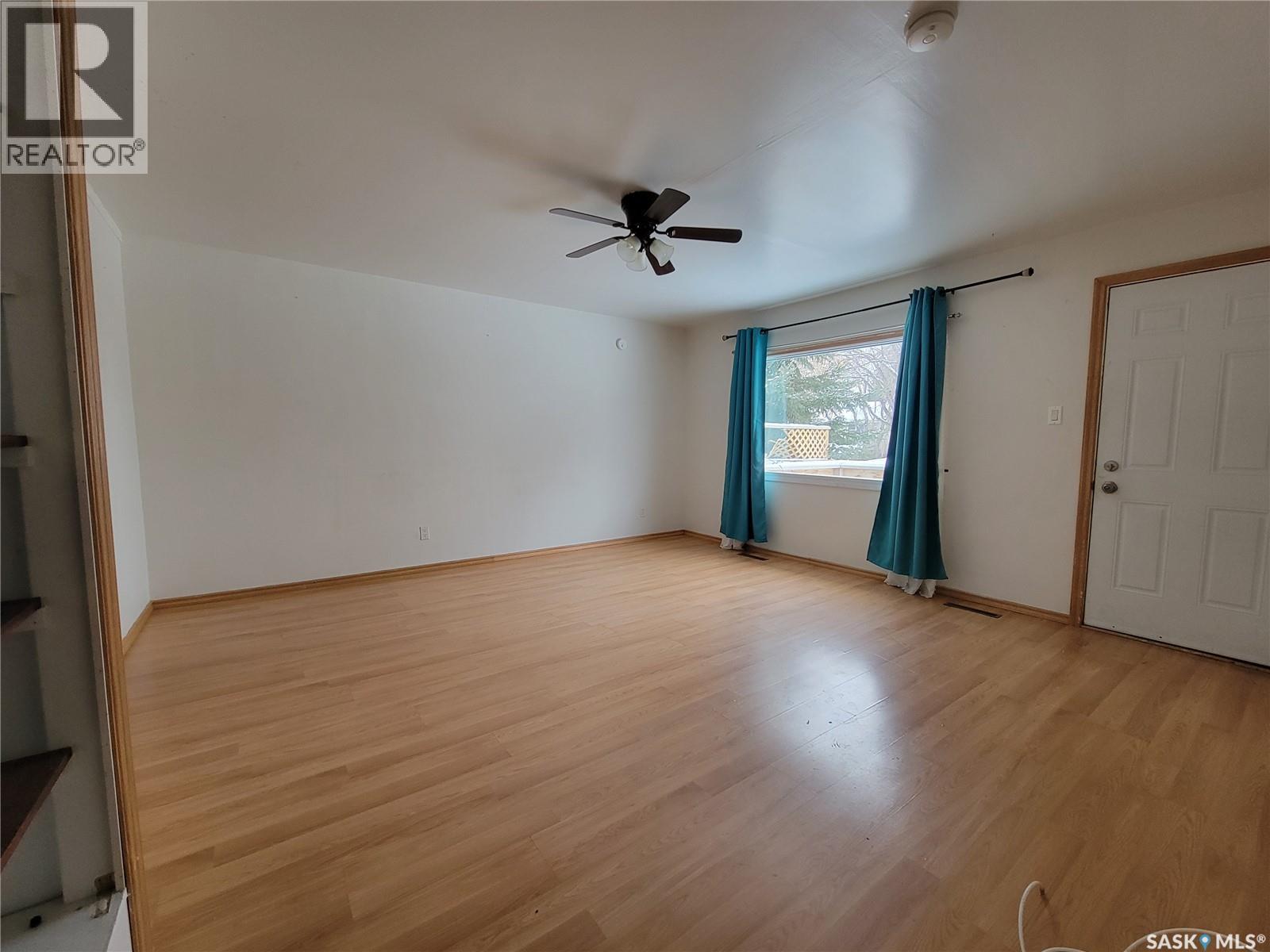 1262 109th Street, Battleford, Saskatchewan  S9A 2E8 - Photo 2 - SK025397