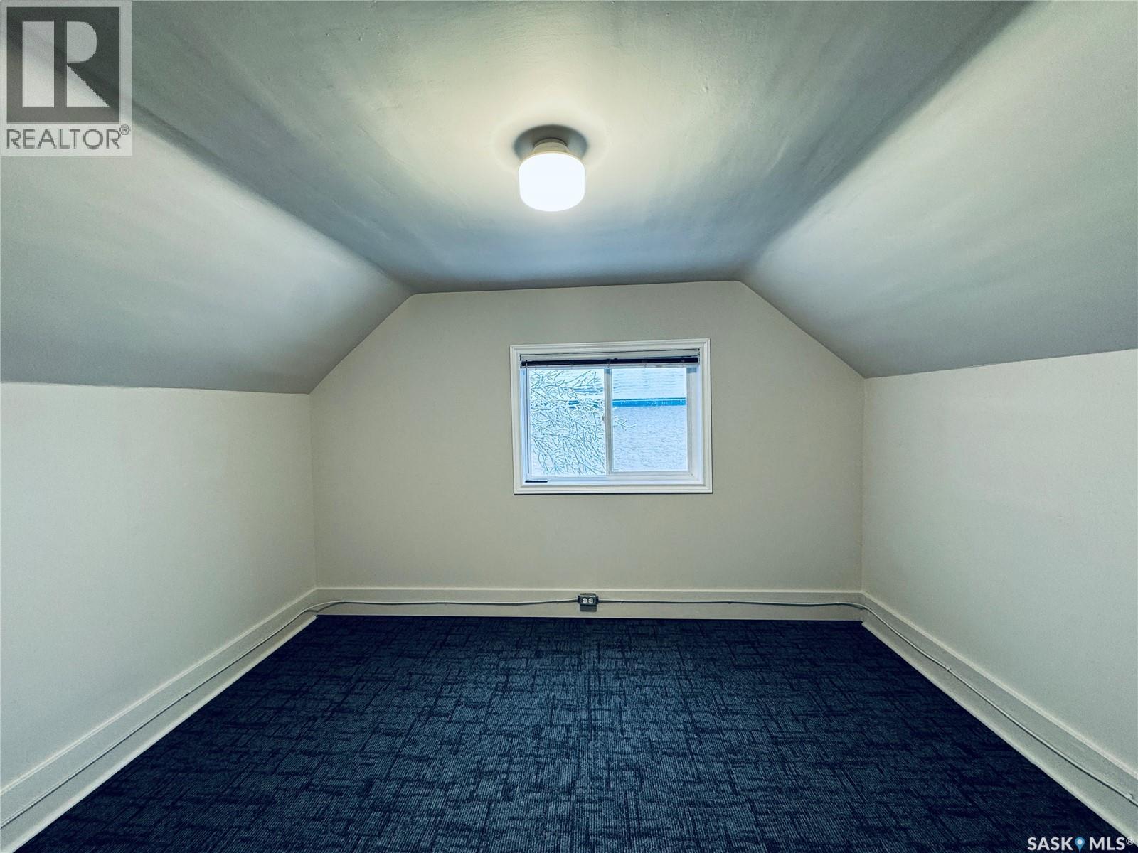 304 5th Avenue E, Biggar, Saskatchewan  S0K 0M0 - Photo 19 - SK025374