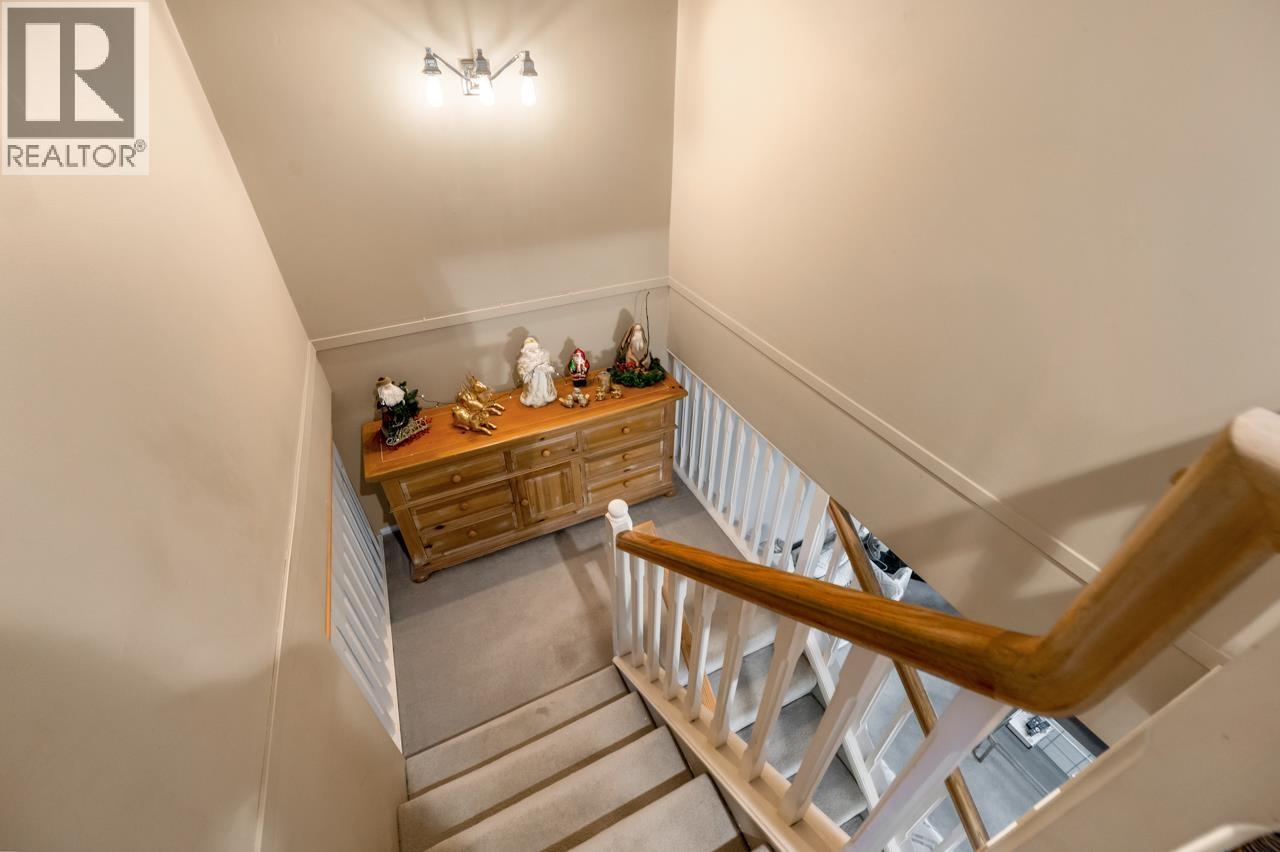 233 Waterleigh Drive, Vancouver, British Columbia  V5X 4T2 - Photo 3 - R3072805