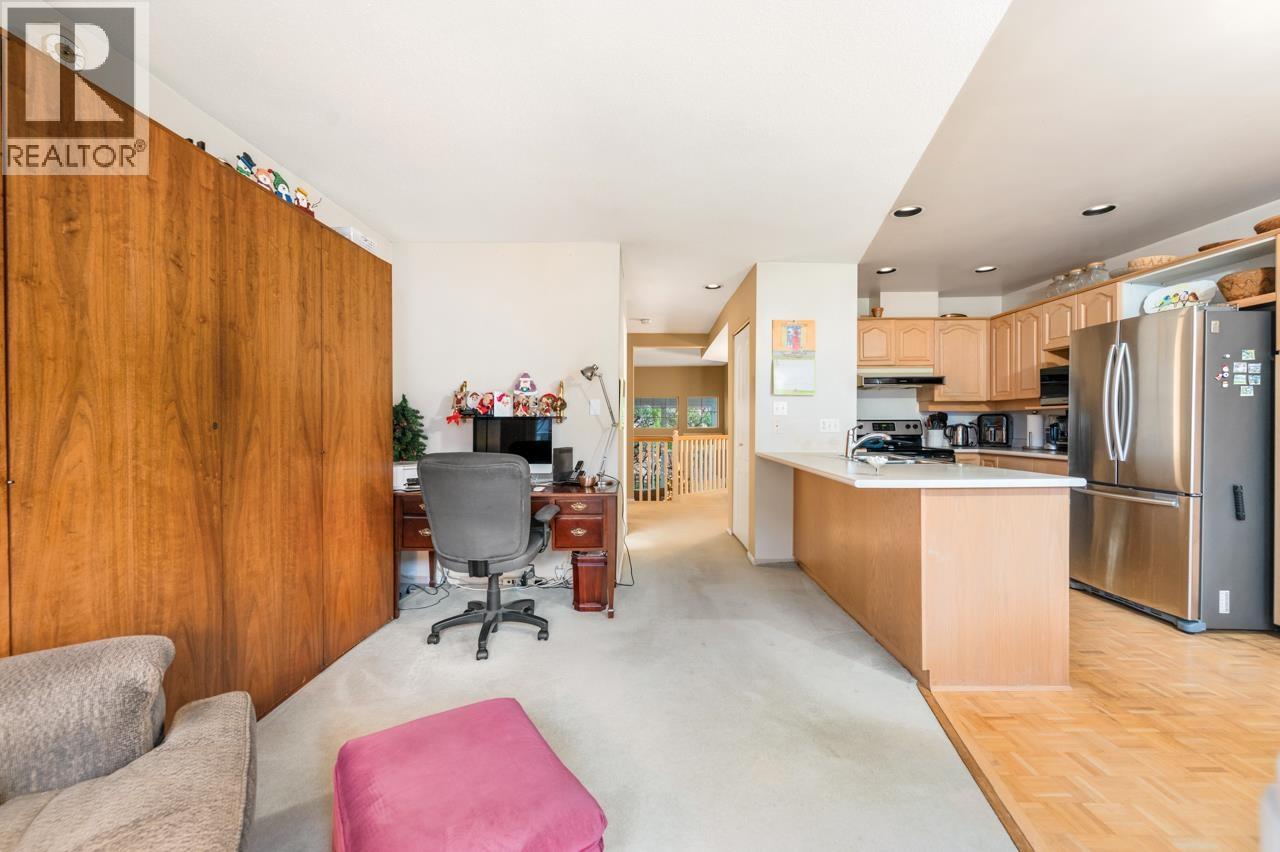 233 Waterleigh Drive, Vancouver, British Columbia  V5X 4T2 - Photo 4 - R3072805