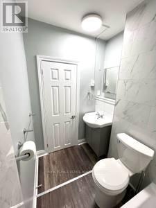 42a Squires Avenue, Toronto, Ontario  M4B 3L3 - Photo 4 - E12611756