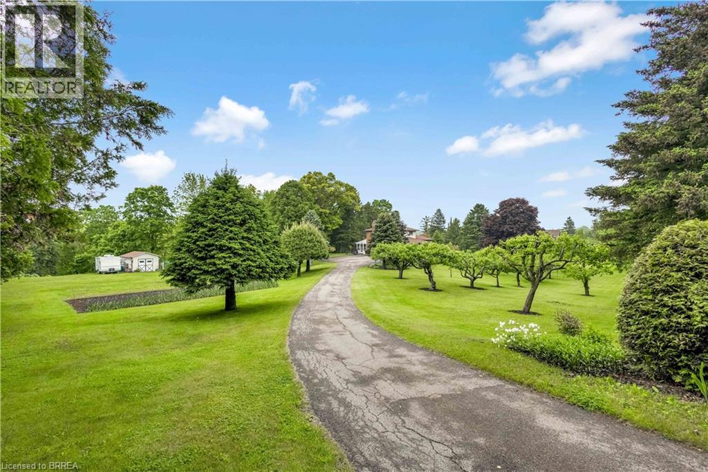 167 GOVERNORS Road E, Paris, Ontario