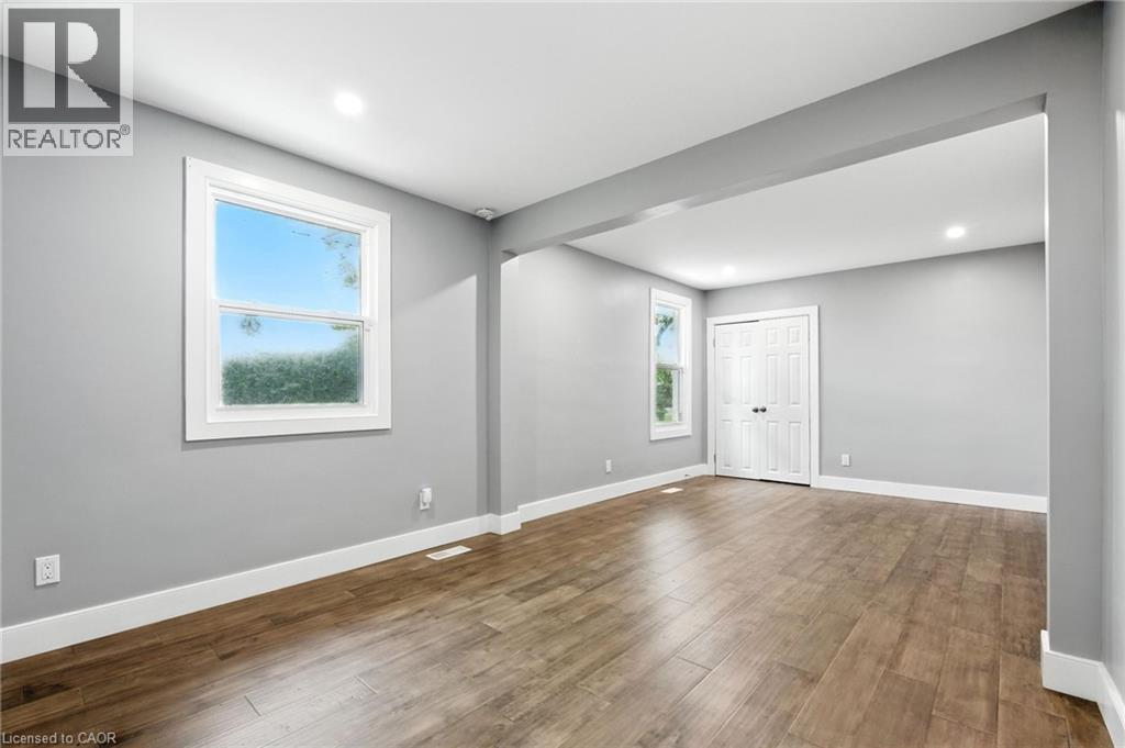 1233 Coric Avenue, Burlington, Ontario  L7R 3S4 - Photo 12 - 40762488