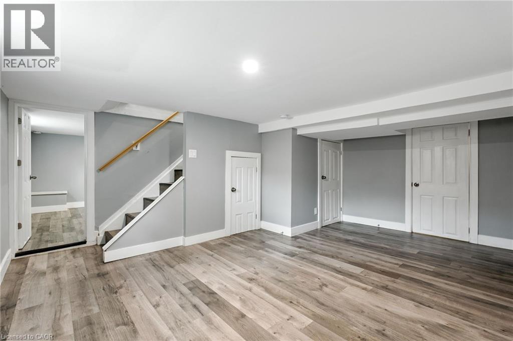 1233 Coric Avenue, Burlington, Ontario  L7R 3S4 - Photo 16 - 40762488