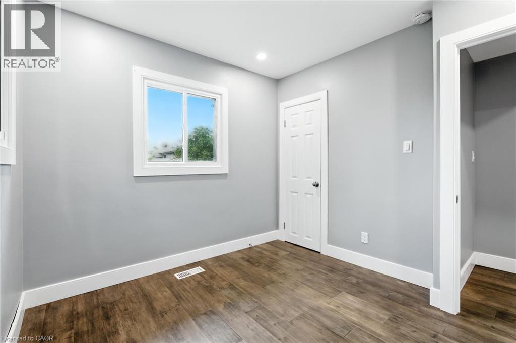 1233 Coric Avenue, Burlington, Ontario  L7R 3S4 - Photo 15 - 40762488