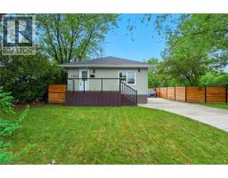 1233 CORIC Avenue, Burlington, Ontario