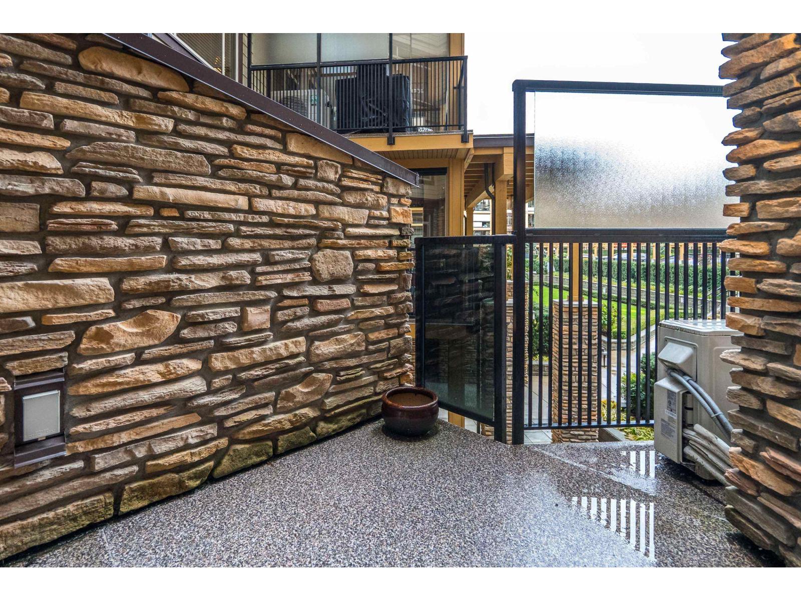 202 32445 Simon Avenue, Abbotsford, British Columbia  V2T 0G7 - Photo 31 - R3065693