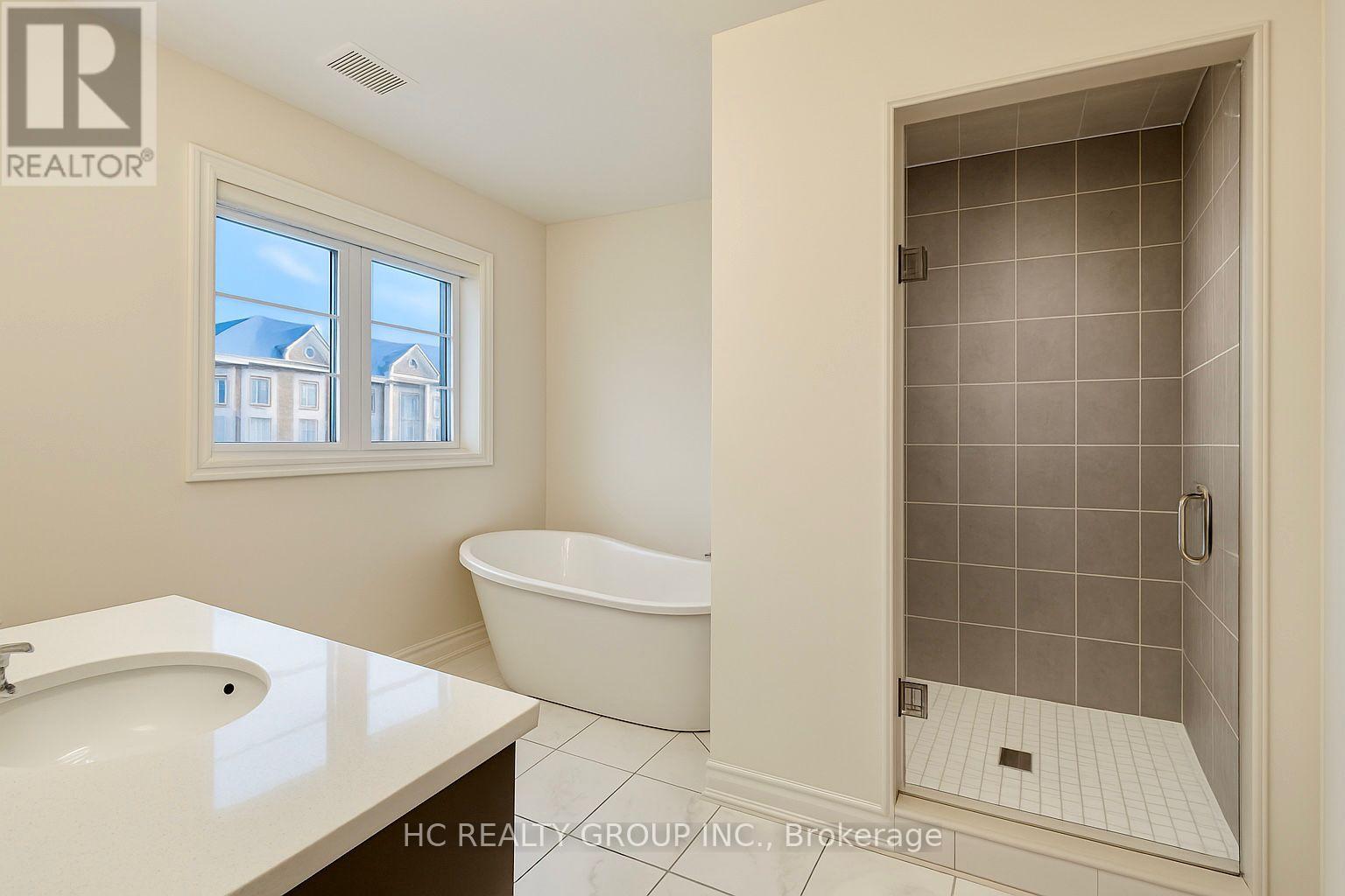 Main, 2nd - 4 Finley Way, Markham, Ontario  L3S 0E8 - Photo 9 - N12579890