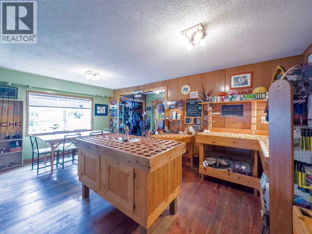 8301 20 Avenue, Coleman, Alberta  T0K 0M0 - Photo 6 - A2148468