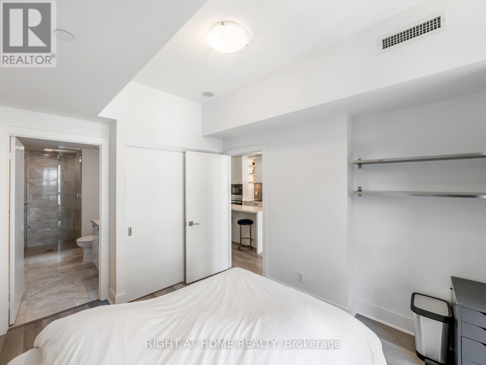 706 - 32 Davenport Road, Toronto, Ontario M5R 0B5 - Photo 18 - C12611766