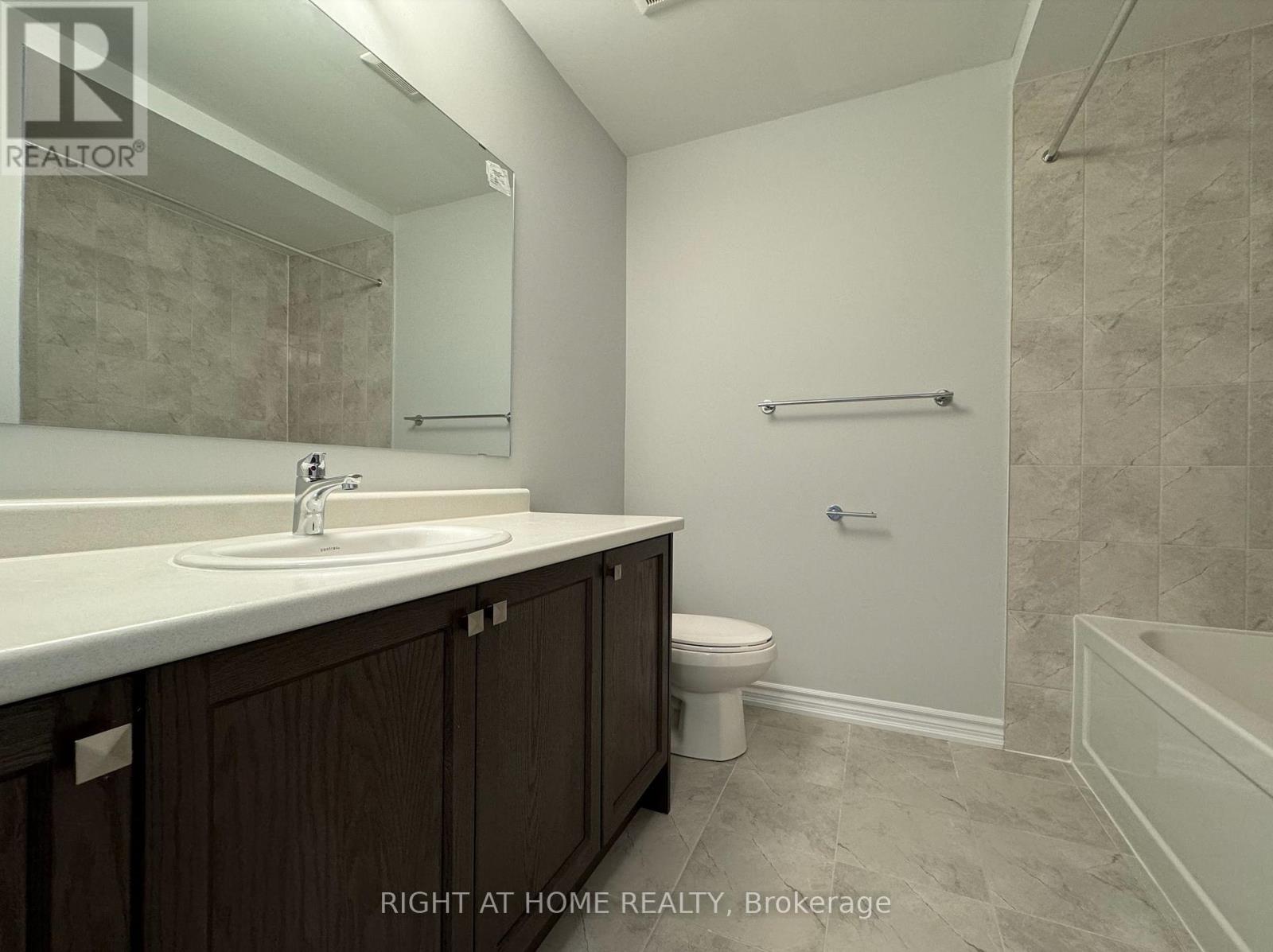 1107 Thompson Drive, Oshawa, Ontario  L1L 0V4 - Photo 25 - E12611762