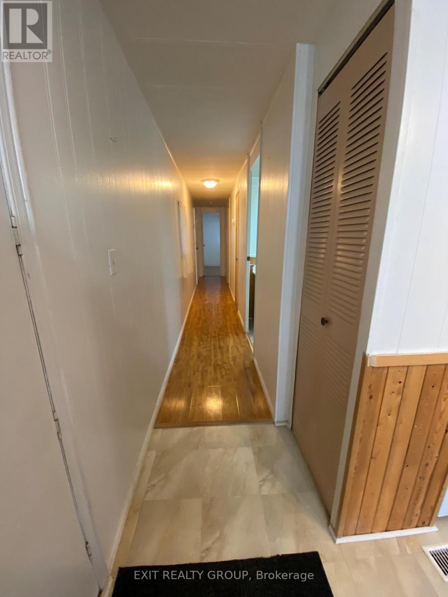 173 - 63 Whites Road, Quinte West, Ontario  K9V 5P5 - Photo 10 - X12567920