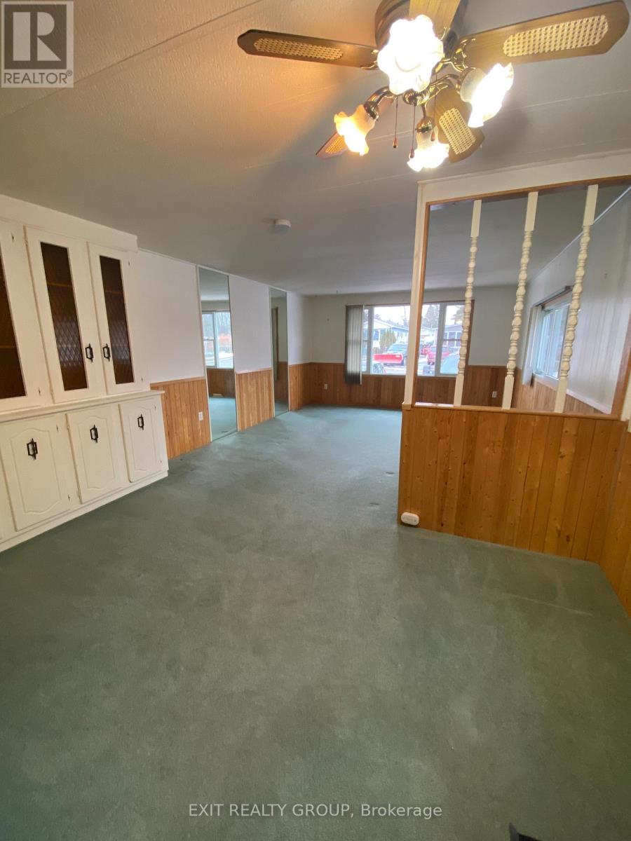 173 - 63 Whites Road, Quinte West, Ontario  K9V 5P5 - Photo 8 - X12567920