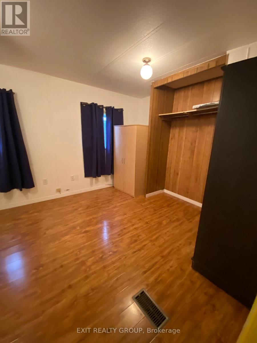 173 - 63 Whites Road, Quinte West, Ontario  K9V 5P5 - Photo 14 - X12567920