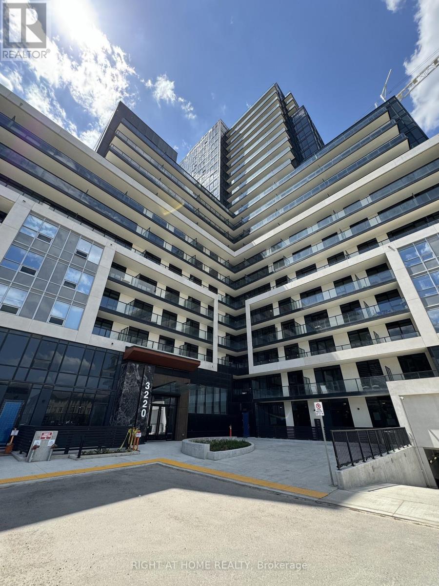 913 - 3220 WILLIAM COLTSON AVENUE, Oakville, Ontario