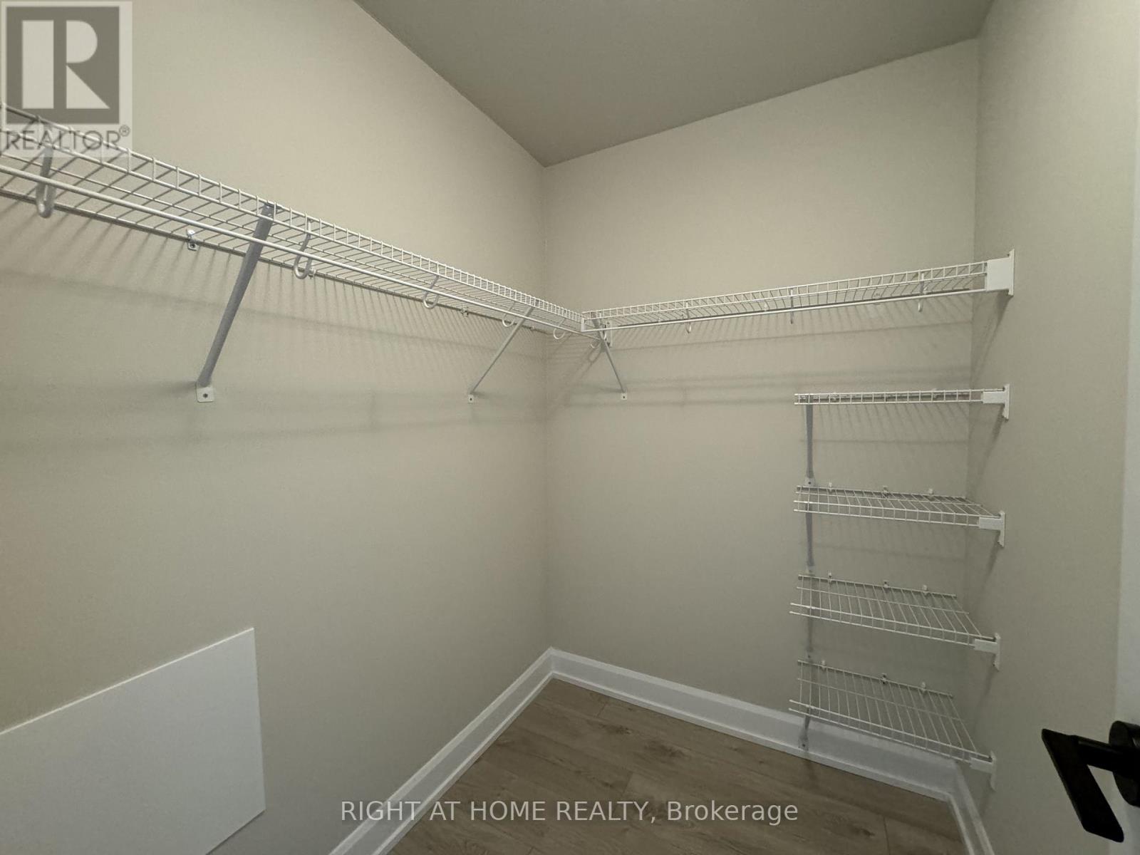 913 - 3220 William Coltson Avenue, Oakville, Ontario  L6H 7X9 - Photo 15 - W12611770