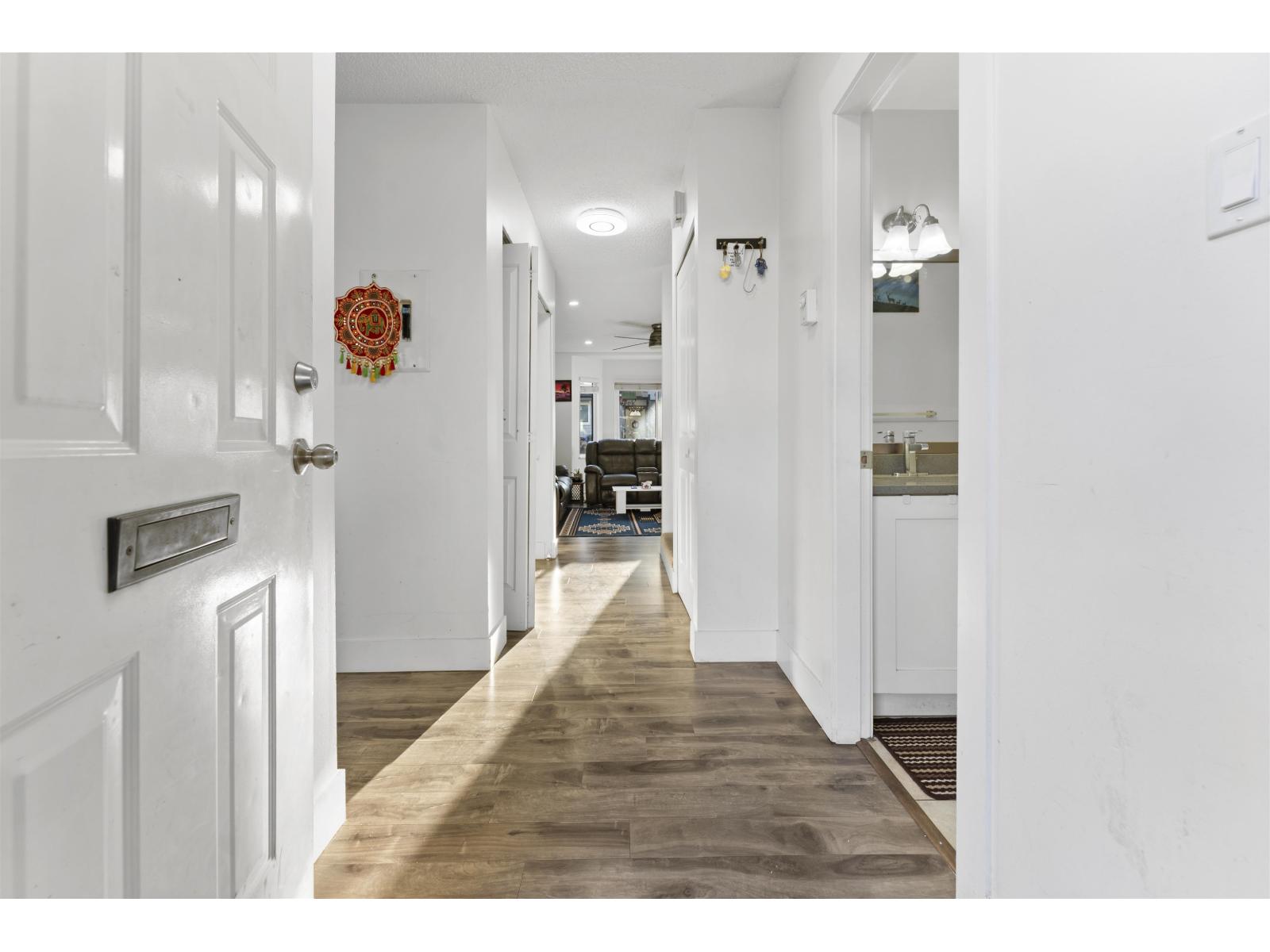 164 7261 140 Street, Surrey, British Columbia  V3W 5J6 - Photo 8 - R3072869