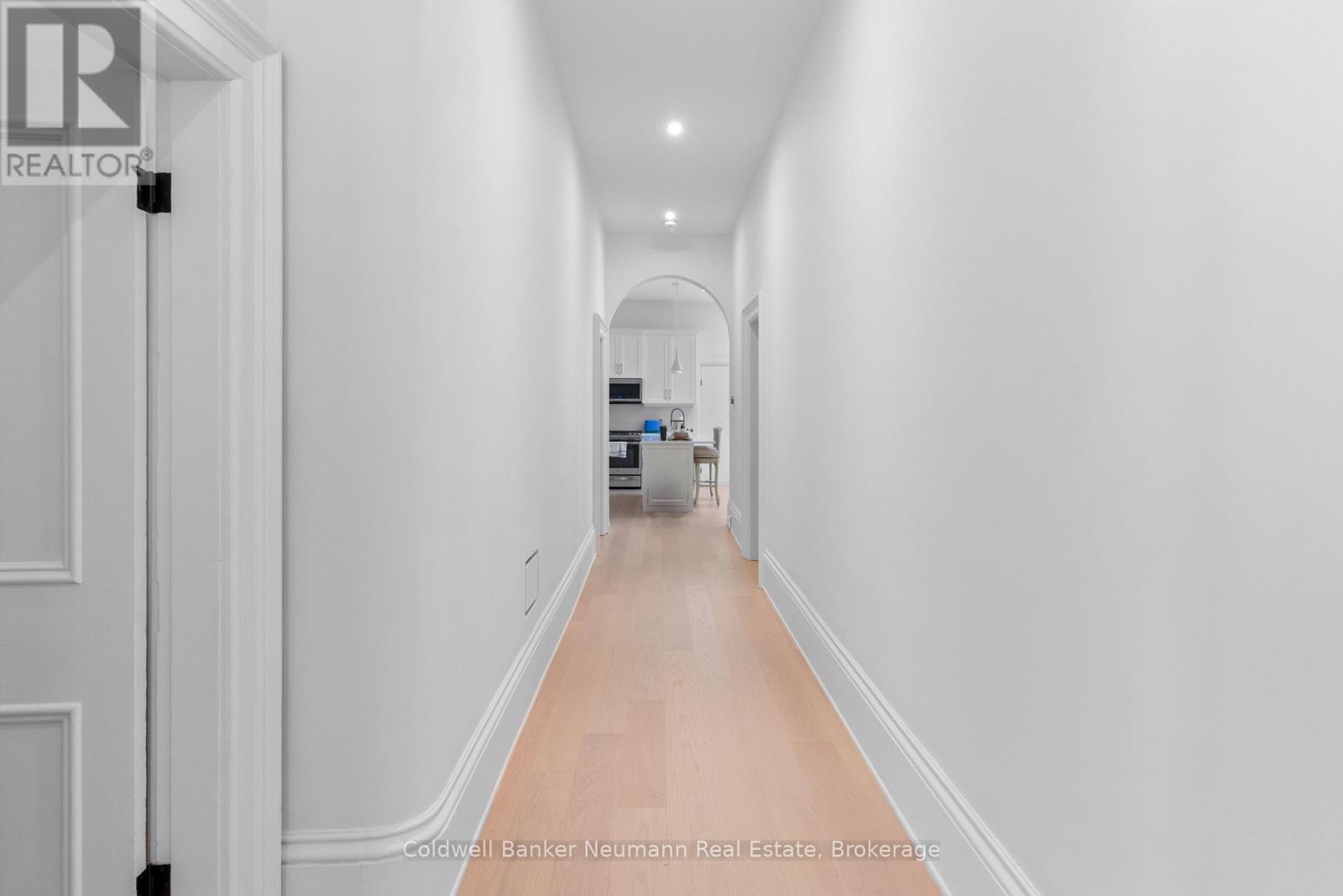 41 Liverpool Street, Guelph, Ontario  N1H 2K8 - Photo 9 - X12611774