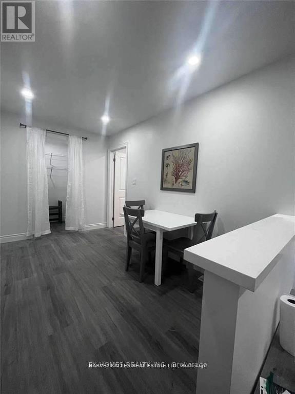 Rear - 59 Hemingway Crescent, Markham, Ontario  L3R 2S4 - Photo 4 - N12611776