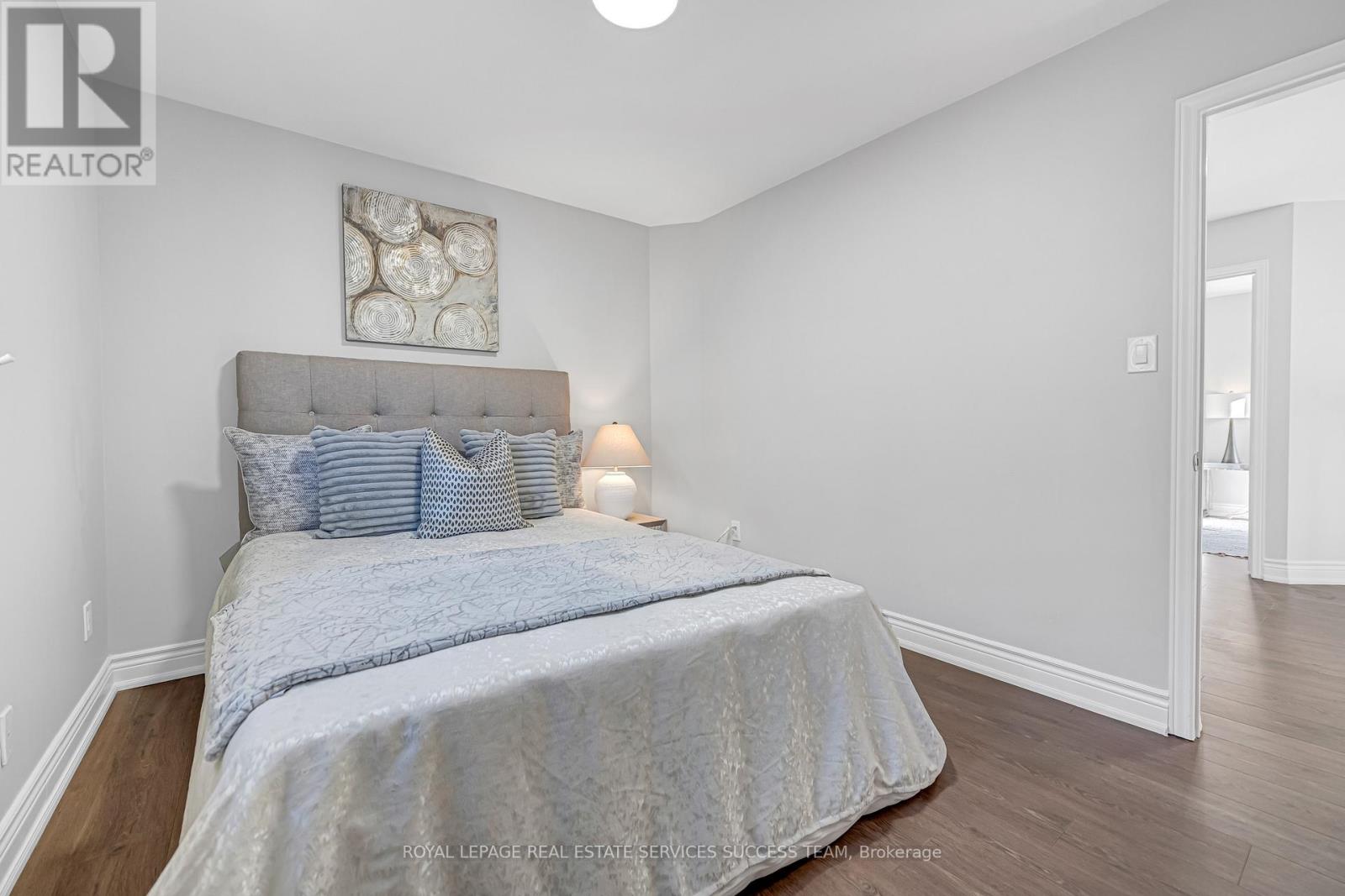 681 Bristol Road W, Mississauga, Ontario  L5R 3Y1 - Photo 37 - W12611778