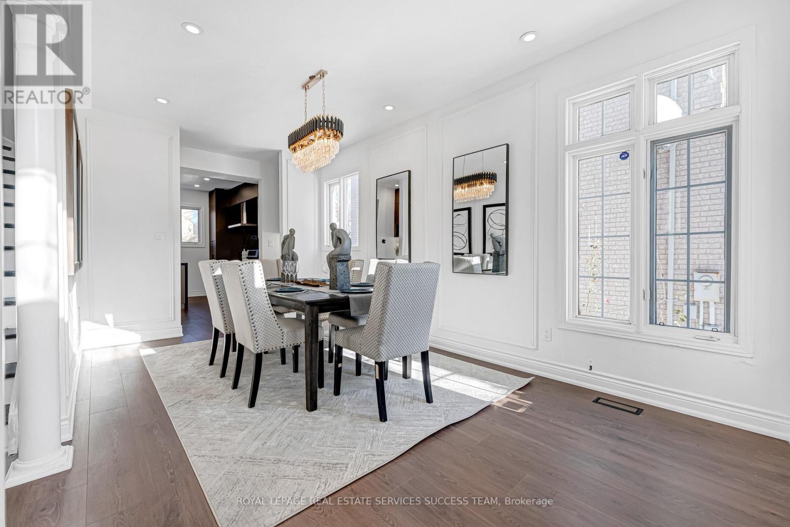 681 Bristol Road W, Mississauga, Ontario  L5R 3Y1 - Photo 7 - W12611778