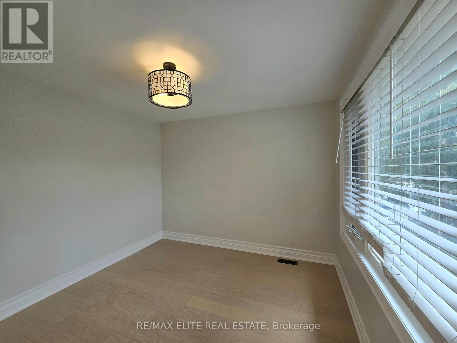 Upper - 38 Ambrose Road, Toronto, Ontario  M2K 2W9 - Photo 25 - C12544106