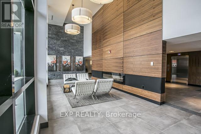 310 - 3170 Erin Mills Parkway, Mississauga, Ontario L5L 0B6 - Photo 2 - W12611808