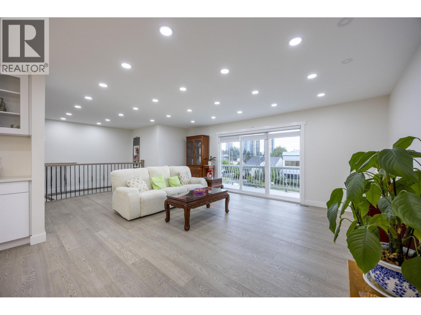 3881 Napier Street, Burnaby, British Columbia  V5C 3E6 - Photo 17 - R3072780