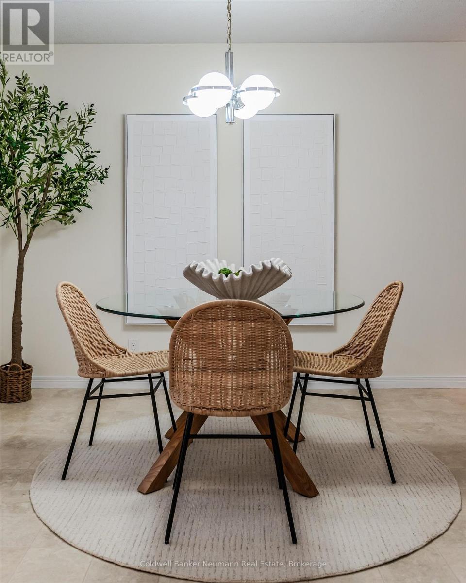 150 Applewood Crescent, Guelph (Junction/onward Willow), Ontario  N1H 6B7 - Photo 30 - X12611834