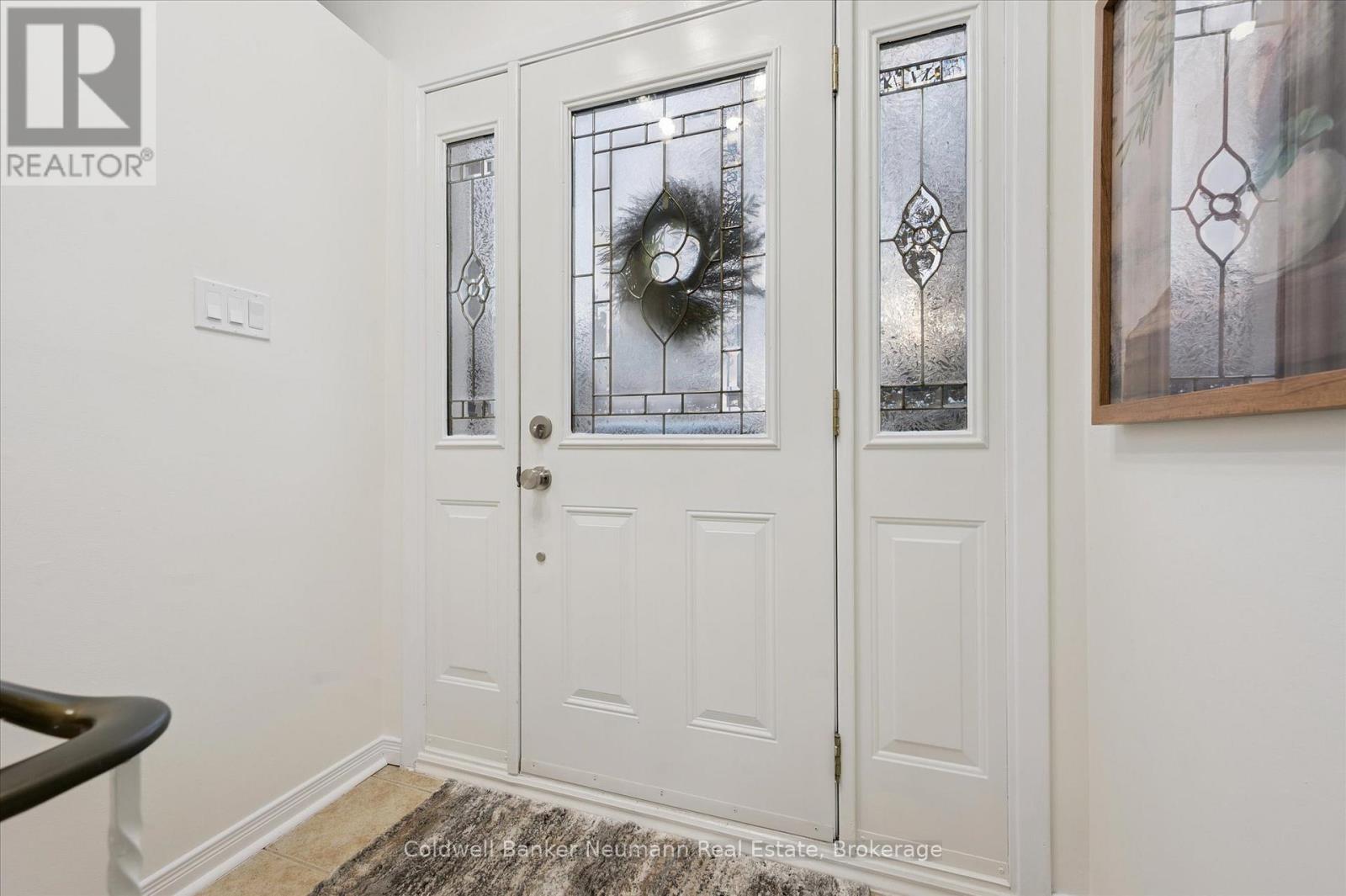 150 Applewood Crescent, Guelph (Junction/onward Willow), Ontario  N1H 6B7 - Photo 4 - X12611834