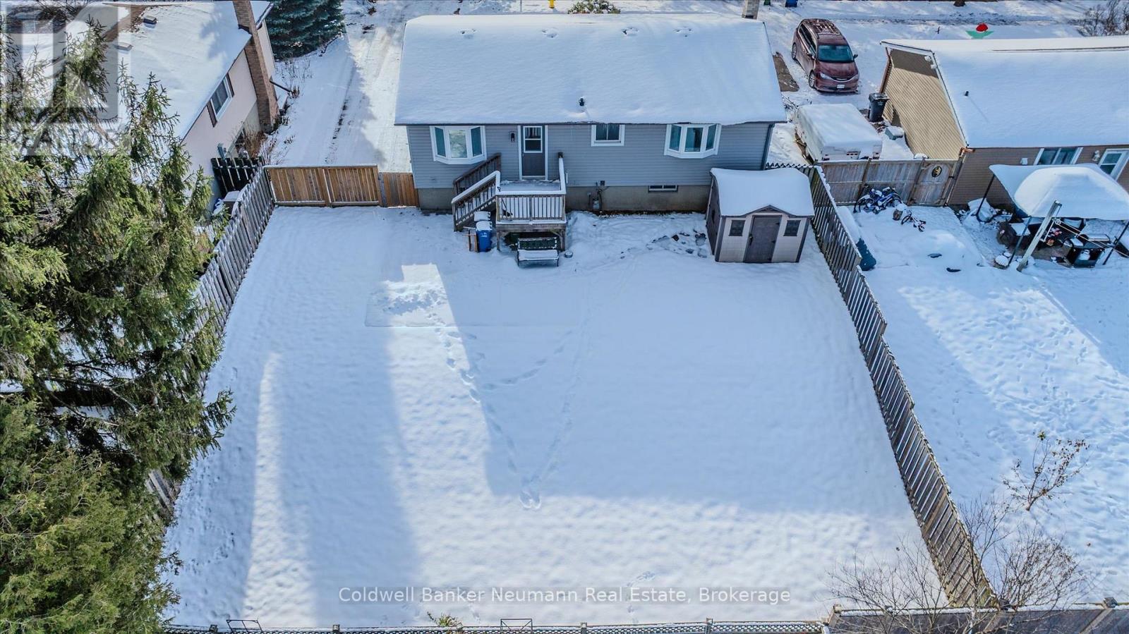 150 Applewood Crescent, Guelph (Junction/onward Willow), Ontario  N1H 6B7 - Photo 43 - X12611834