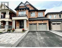 88 ROTH STREET, Aurora, Ontario