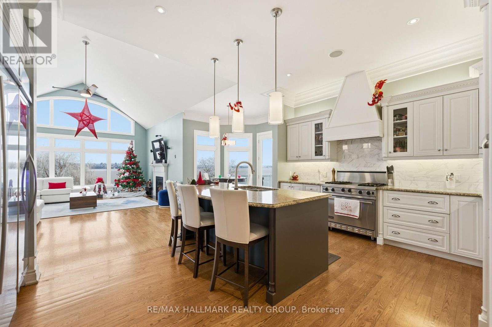 3665 Front Road, Champlain, Ontario  K6A 2W5 - Photo 4 - X12611850