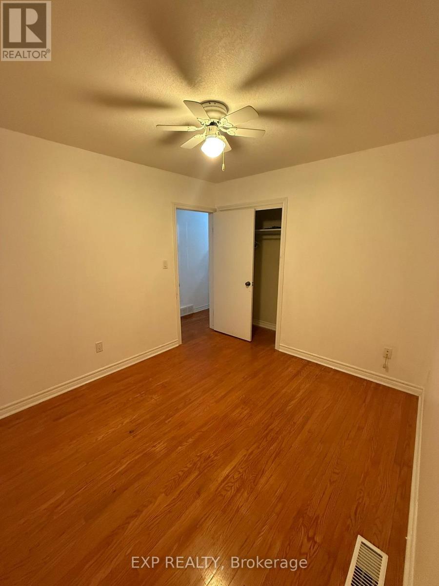 Upper - 611 Geneva Street, St. Catharines (Lakeport), Ontario  L2N 2J3 - Photo 27 - X12611856